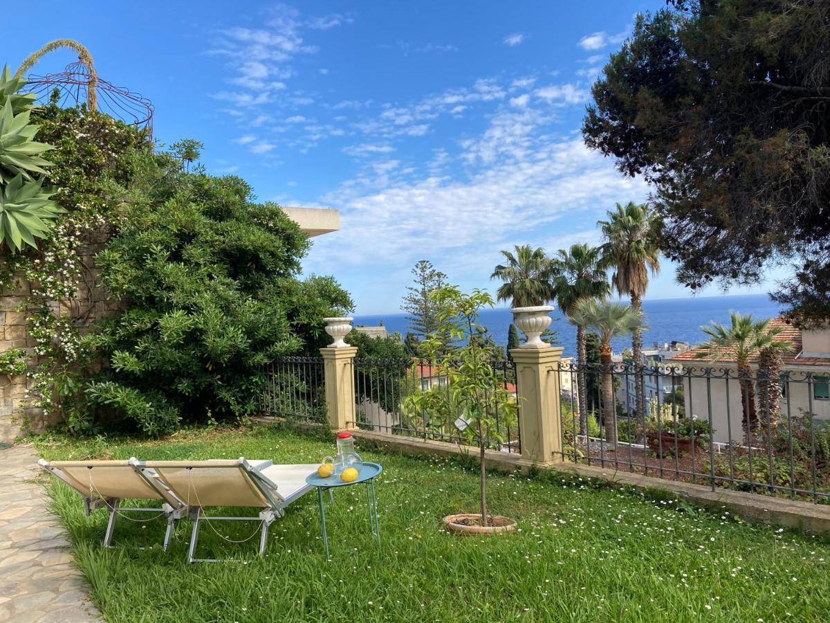 Villa Provenzale Sanremo Bagian luar foto